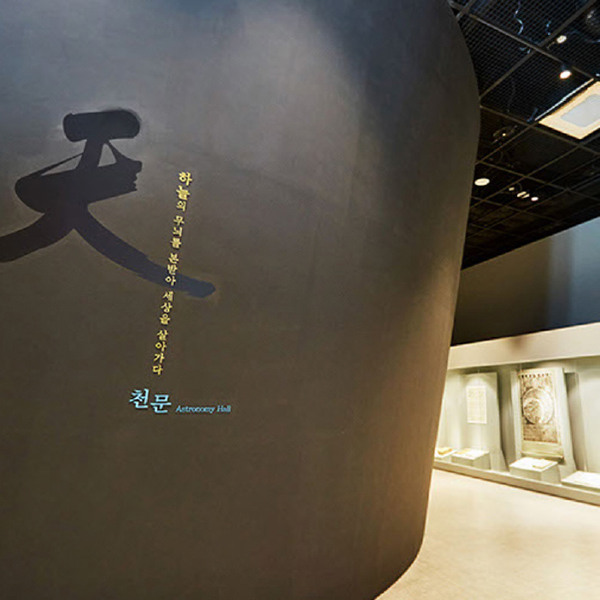 감성 연출 영상사진유튜브 콘텐츠 제작 이미지