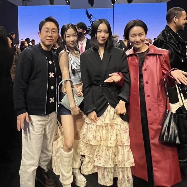 국내 및 해외 인플루언서 섭외 및 바이럴 마케팅 이미지